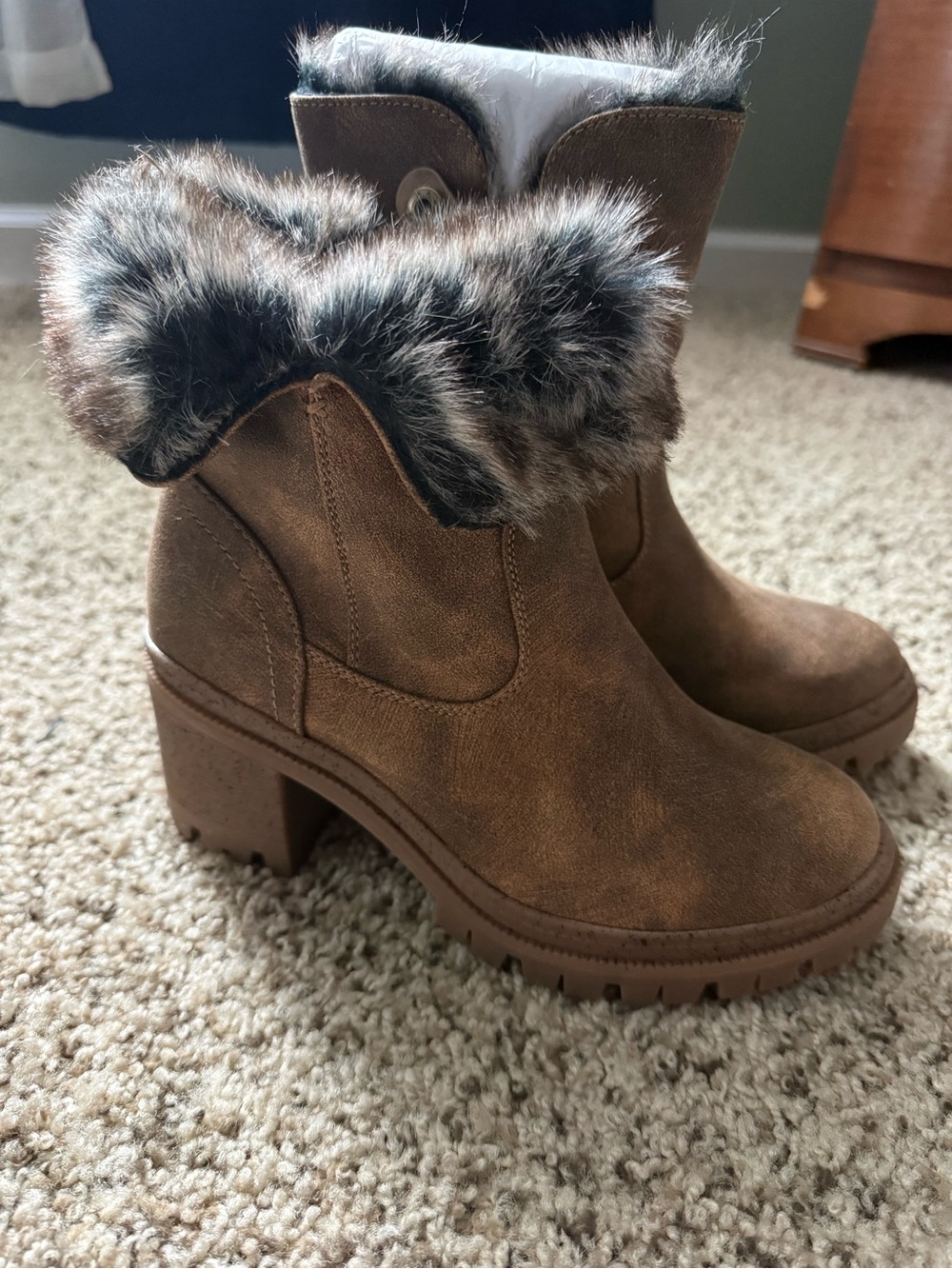 Women’s Faux Fur Trim Brown Suede Ankle Boots